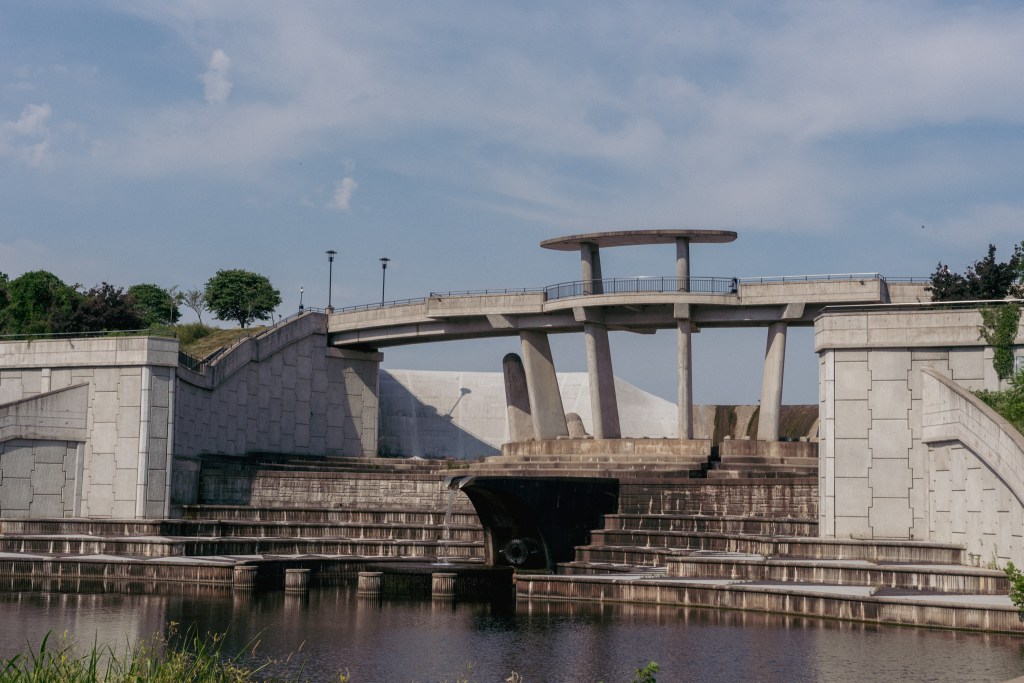 The debate rages&nbsp;on