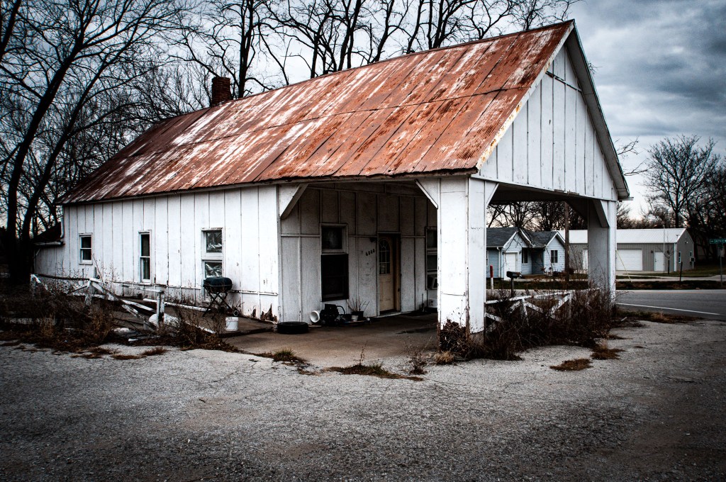 Are artists locked into idealized worlds?